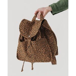 New Baggu Nutmeg Leopard Drawstring Backpack